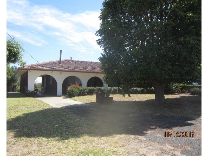 1 Lennard Street, Herne Hill WA 6056