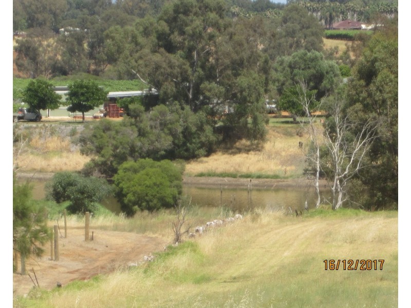 1 Lennard Street, Herne Hill WA 6056