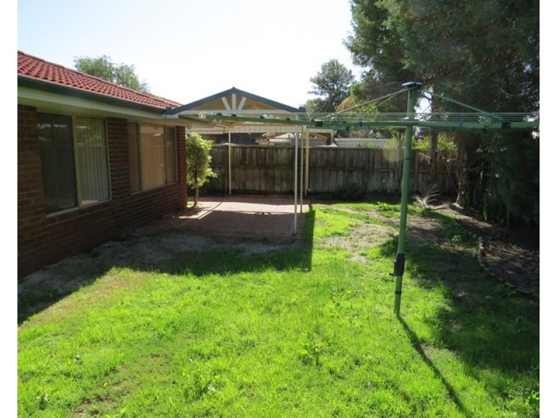 38 Fringe Lily Crescent, Ellenbrook WA 6069