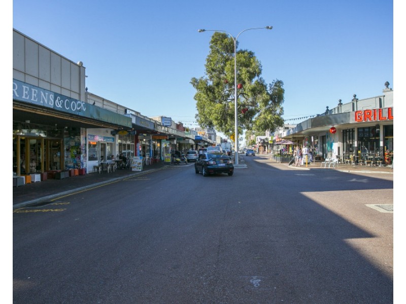 Unit 4, 218 Carr Place, Leederville WA 6007