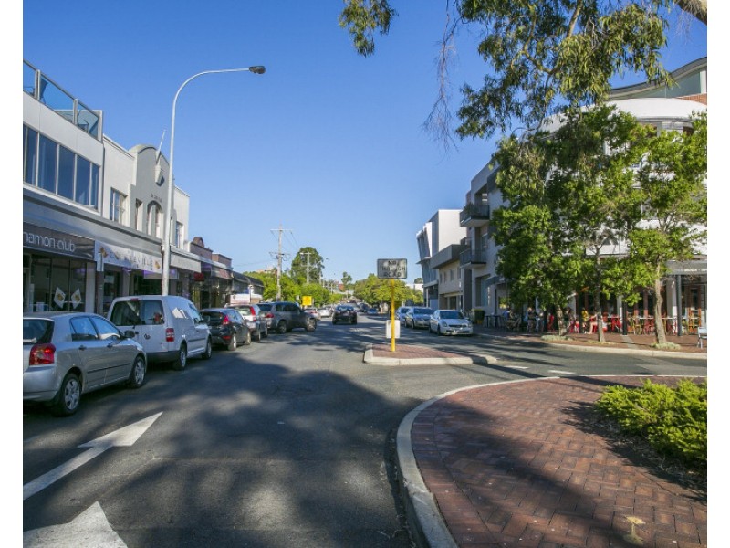 Unit 4, 218 Carr Place, Leederville WA 6007