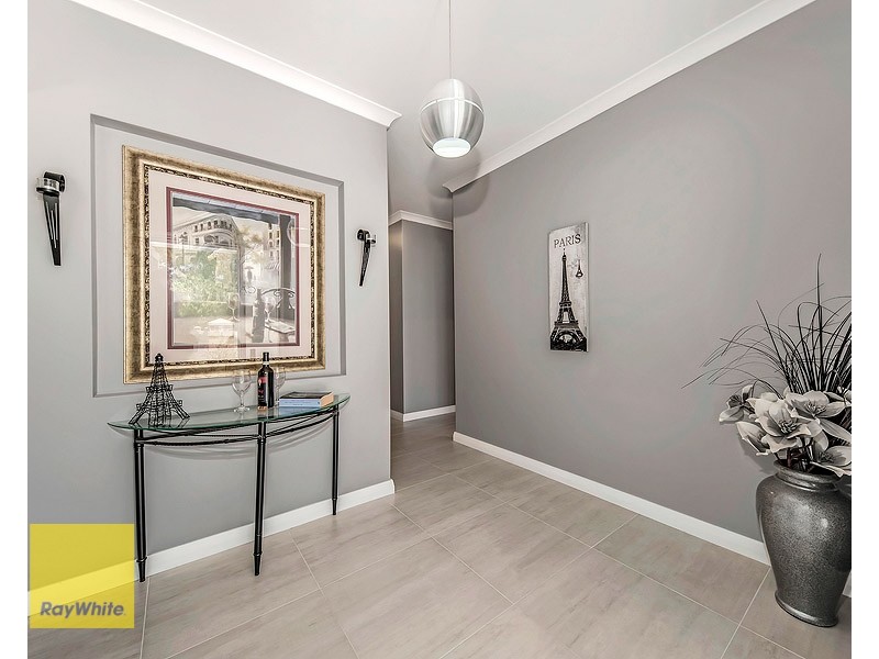 19 The Embankment, South Guildford WA 6055