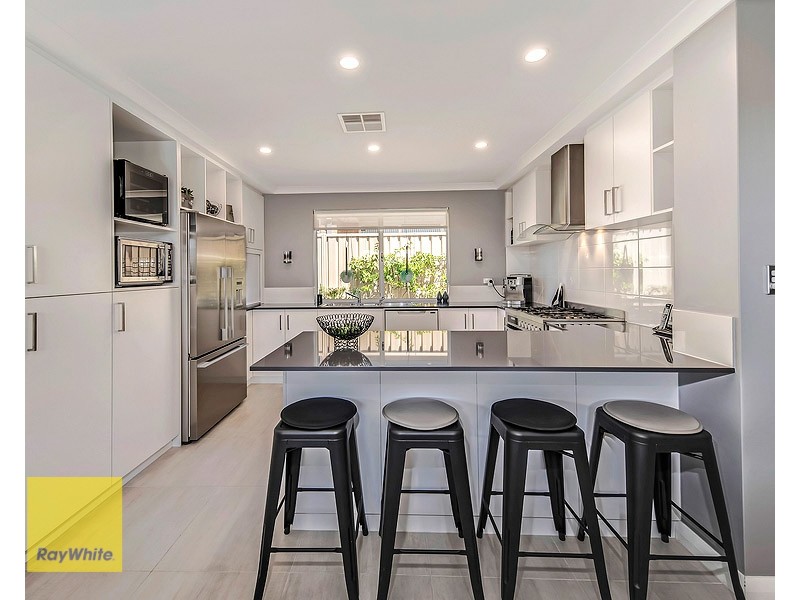 19 The Embankment, South Guildford WA 6055