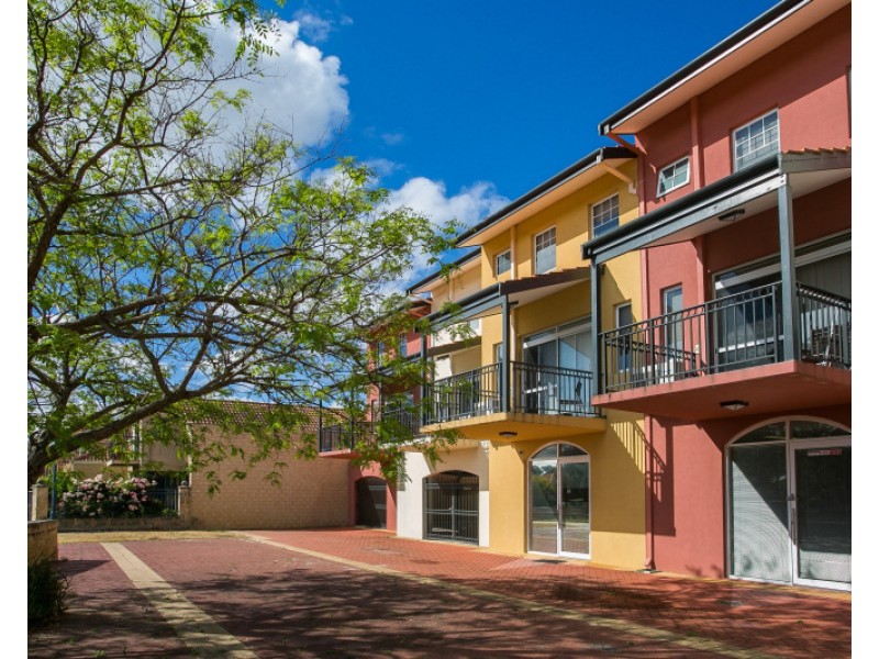 2/57 Ponte Vecchio Blv, Ellenbrook WA 6069