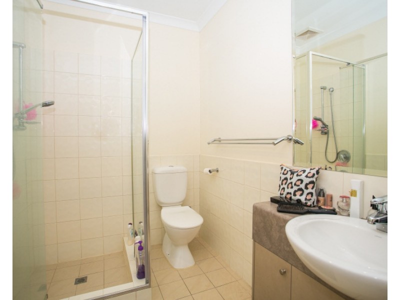 2/57 Ponte Vecchio Blv, Ellenbrook WA 6069