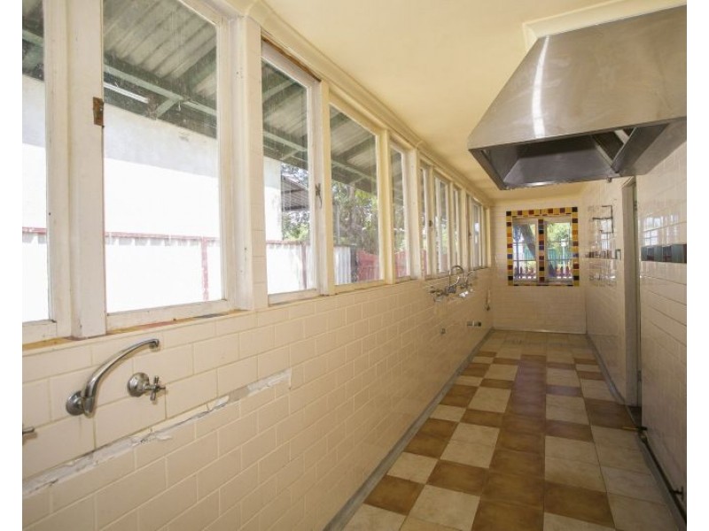 12 William Street, Midland WA 6056