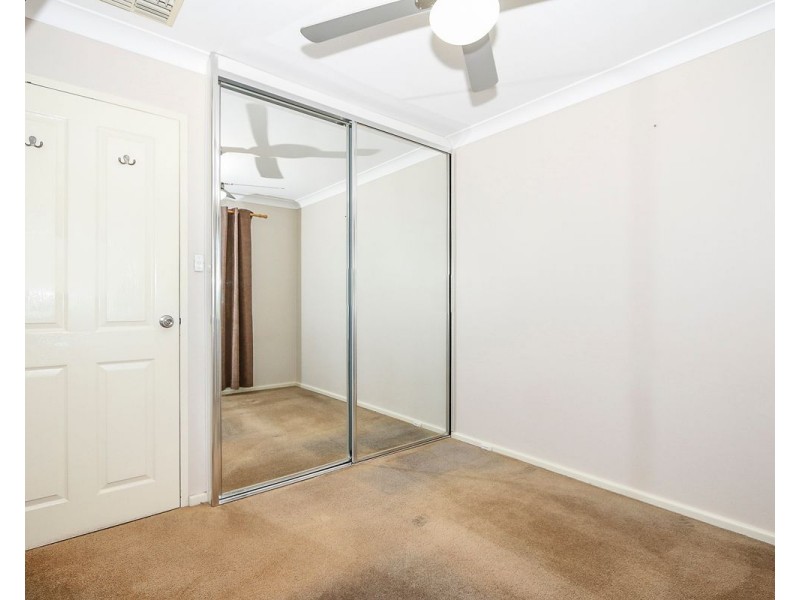 23 Blackadder Road, Swan View WA 6056