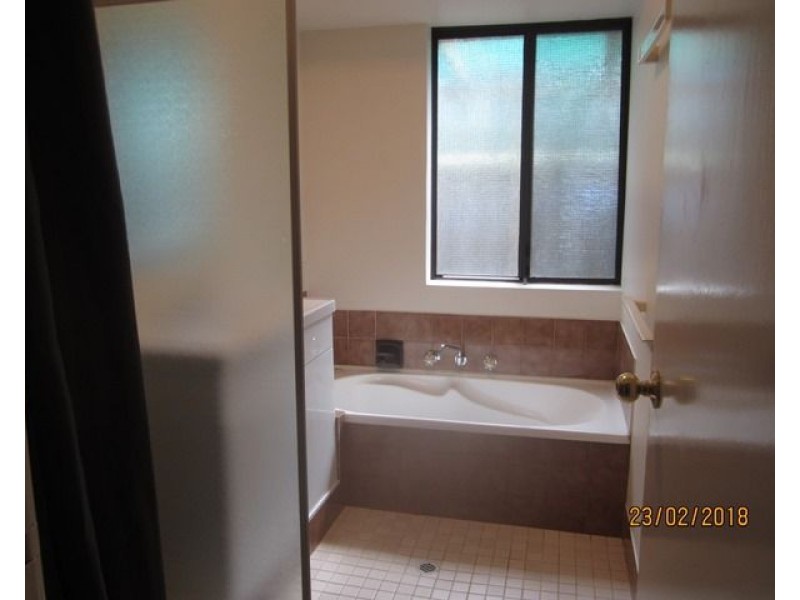 Unit 1, 65 Amherst Road, Swan View WA 6056