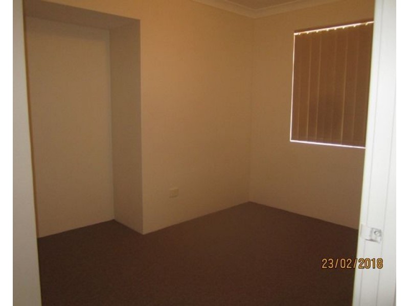 Unit 1, 65 Amherst Road, Swan View WA 6056