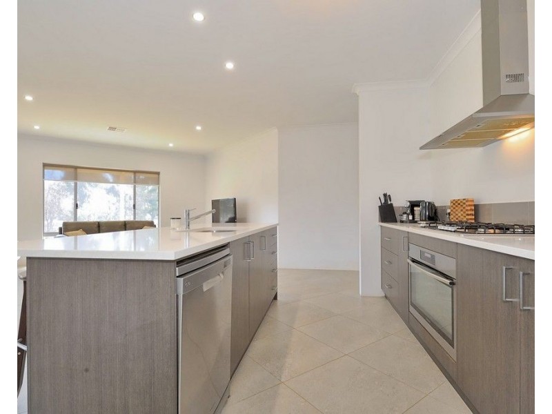 177 Ashmere Drive, Bullsbrook WA 6084