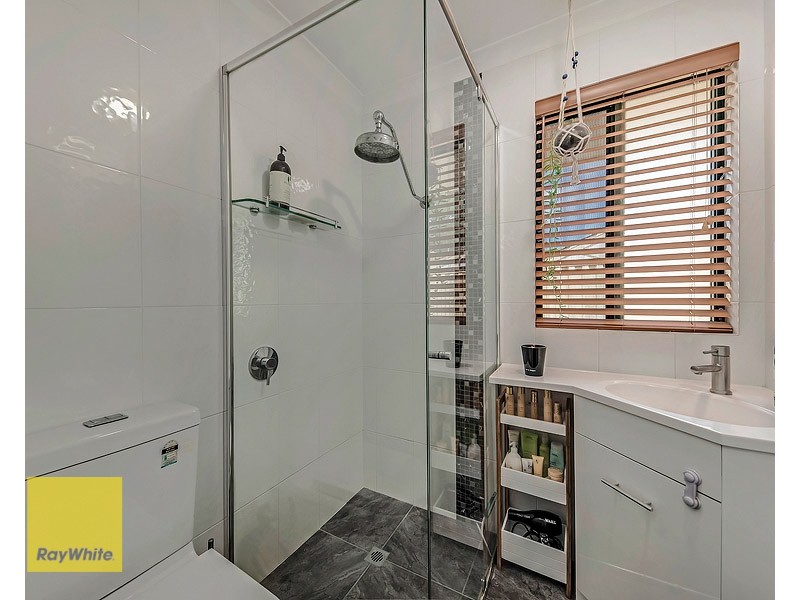 16 Bildjar Close, South Guildford WA 6055