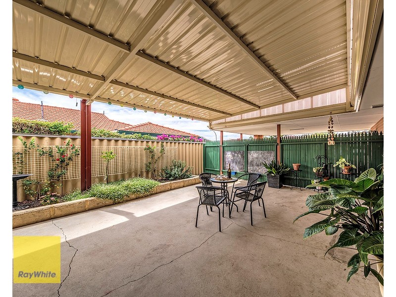 16 Bildjar Close, South Guildford WA 6055