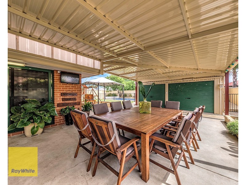16 Bildjar Close, South Guildford WA 6055