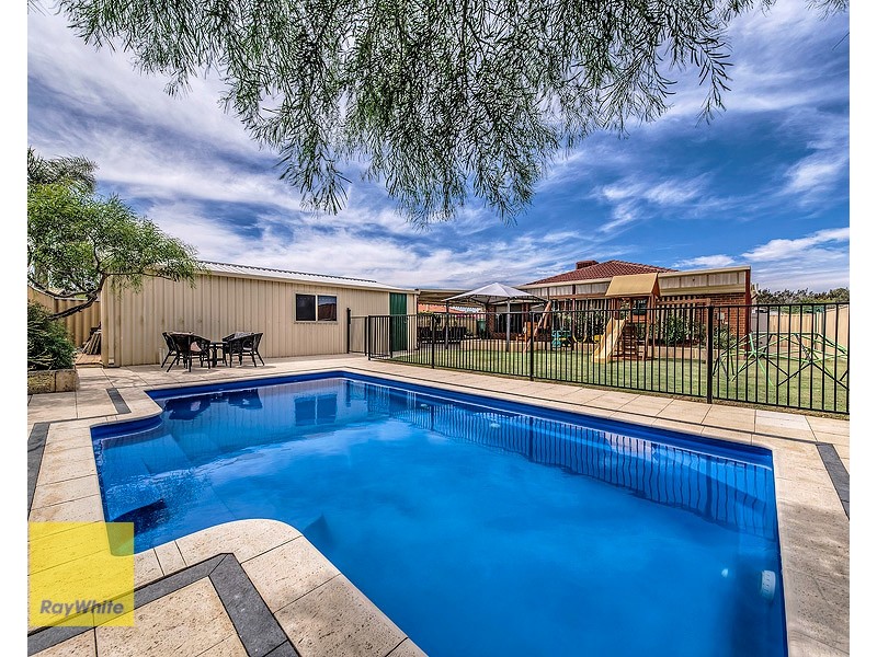 16 Bildjar Close, South Guildford WA 6055