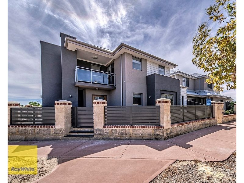 4 Henn Terrace, South Guildford WA 6055