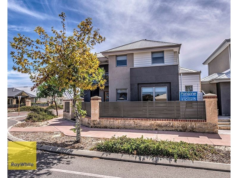 4 Henn Terrace, South Guildford WA 6055
