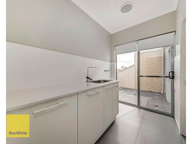 4 Henn Terrace, South Guildford WA 6055