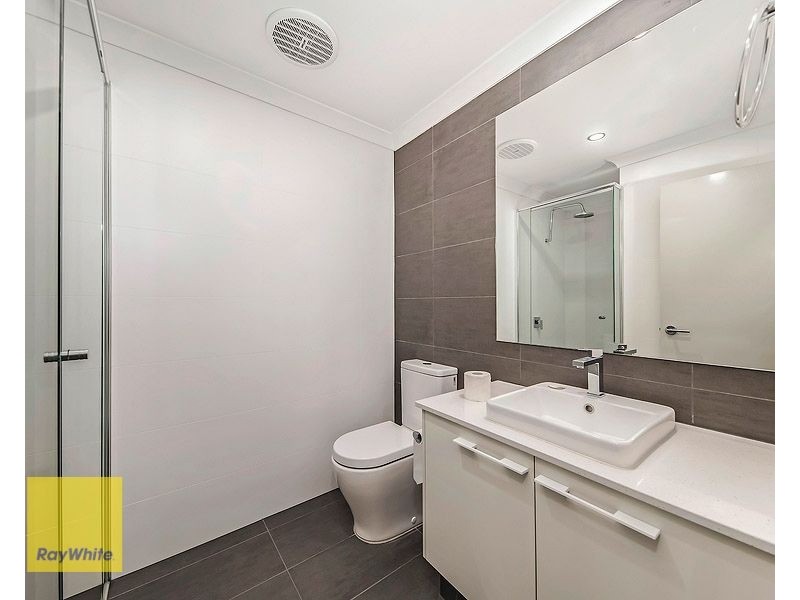 4 Henn Terrace, South Guildford WA 6055