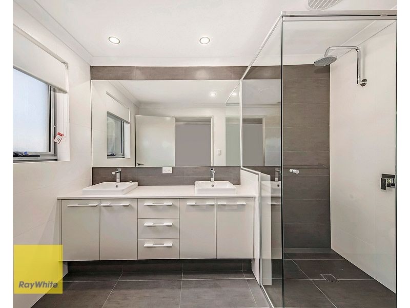 4 Henn Terrace, South Guildford WA 6055