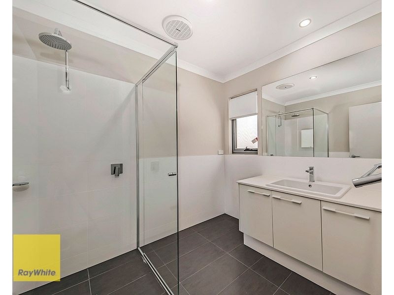 4 Henn Terrace, South Guildford WA 6055