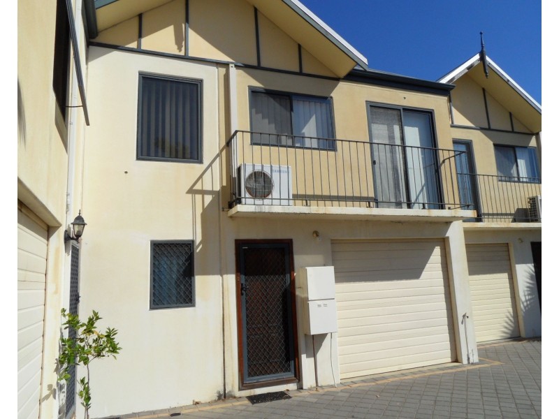 2/142 Morrison Road, Midland WA 6056