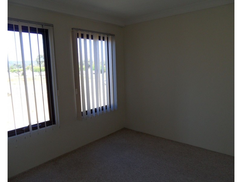 2/142 Morrison Road, Midland WA 6056