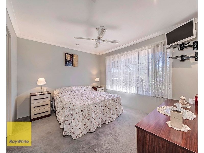 25 Beenan Elbow, South Guildford WA 6055