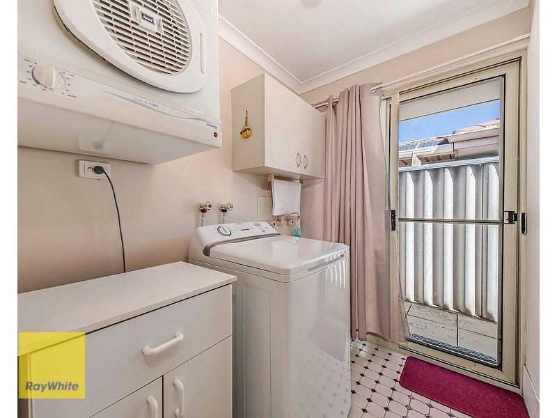 25 Beenan Elbow, South Guildford WA 6055