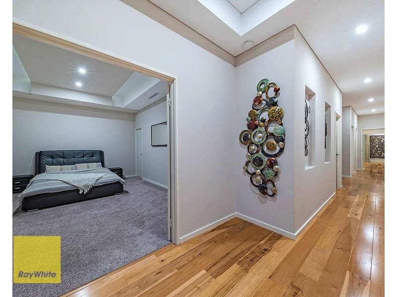 64 Pexton Drive, South Guildford WA 6055