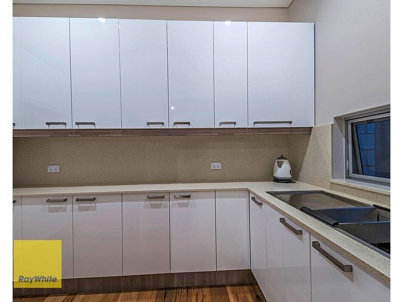 64 Pexton Drive, South Guildford WA 6055