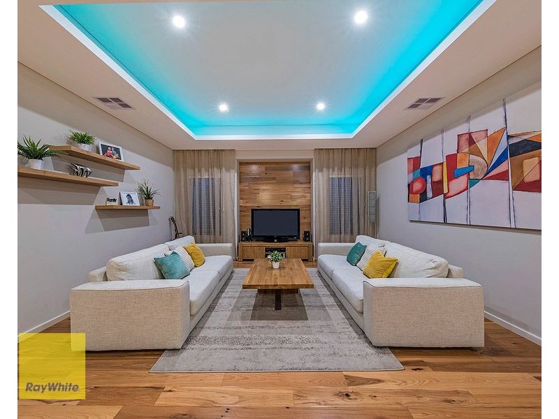 64 Pexton Drive, South Guildford WA 6055