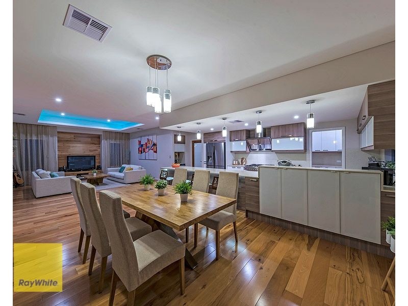 64 Pexton Drive, South Guildford WA 6055