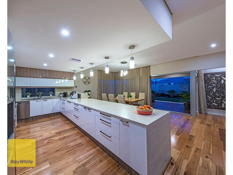 64 Pexton Drive, South Guildford WA 6055