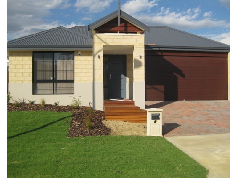 8 Laverstock Street, South Guildford WA 6055