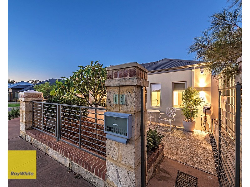 16 The Embankment, South Guildford WA 6055