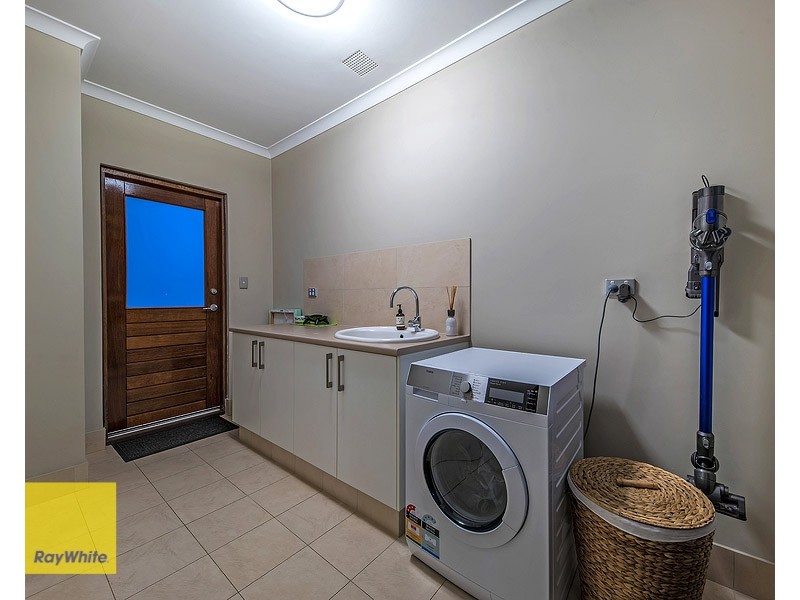 16 The Embankment, South Guildford WA 6055