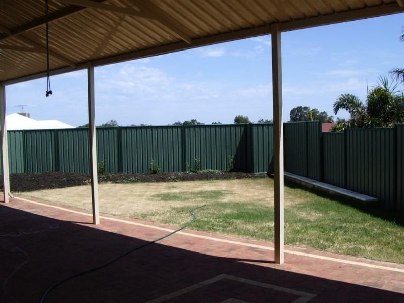 43 Greenough Court, Jane Brook WA 6056