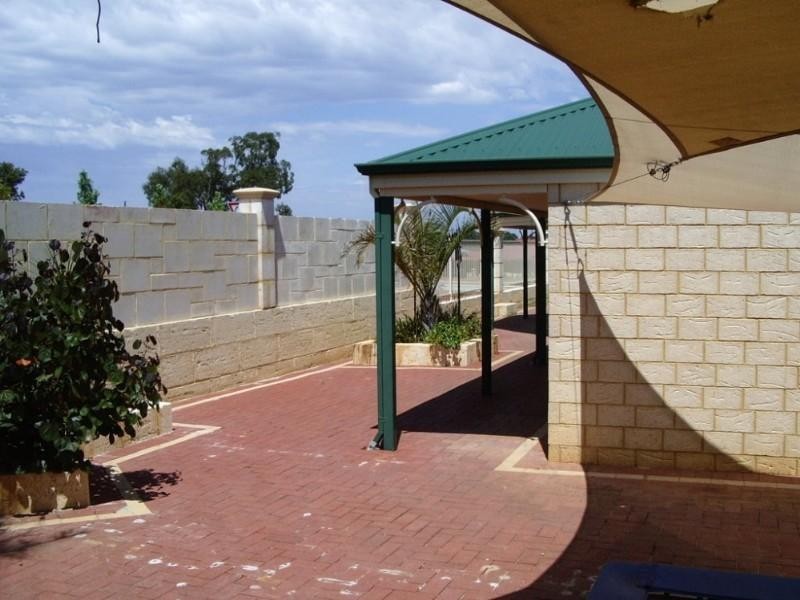 43 Greenough Court, Jane Brook WA 6056