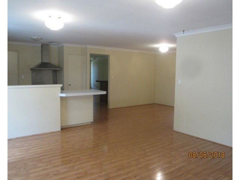 51 Lombardy Crescent, Caversham WA 6055