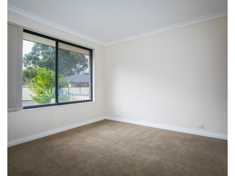 6 Hodges Street, Middle Swan WA 6056