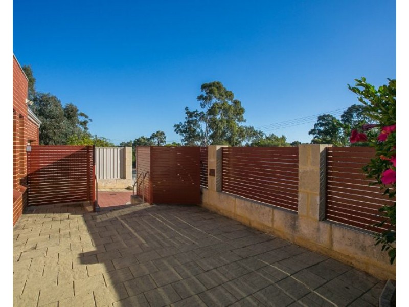 10a Scott Street, Greenmount WA 6056
