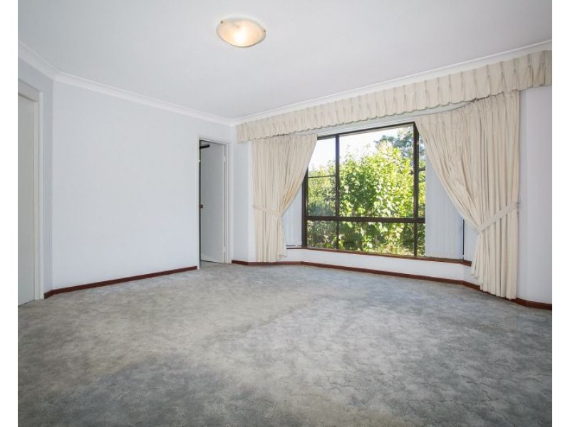 84 Fergusson Close, West Swan WA 6055