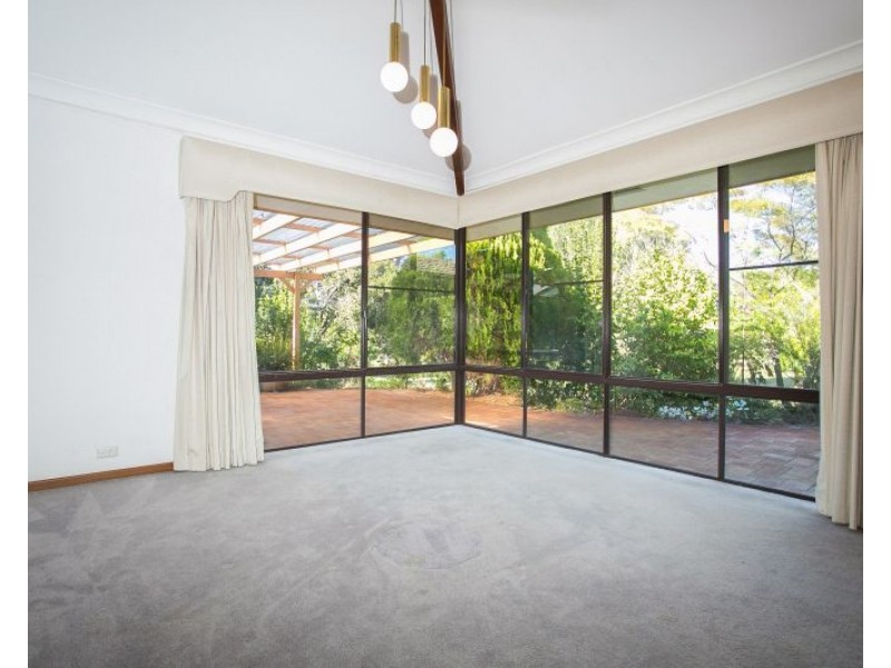 84 Fergusson Close, West Swan WA 6055