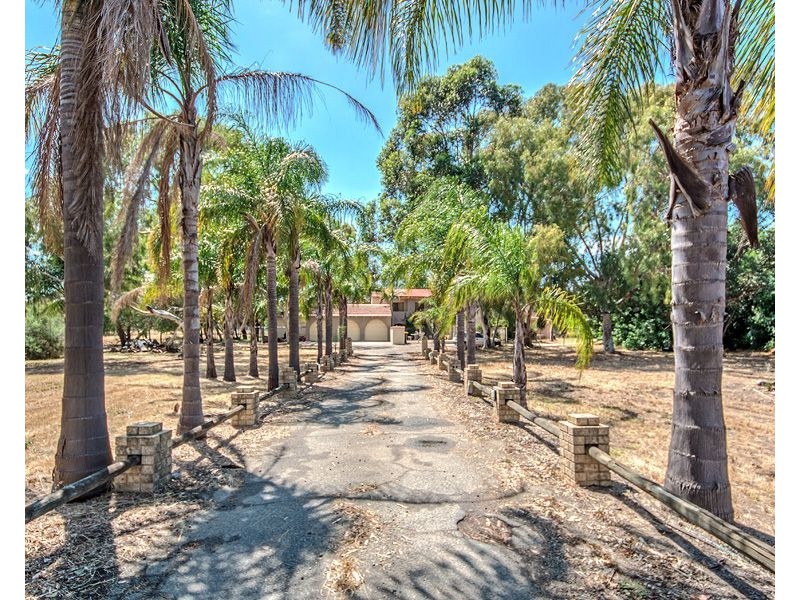 114 Farrall Road, Midvale WA 6056