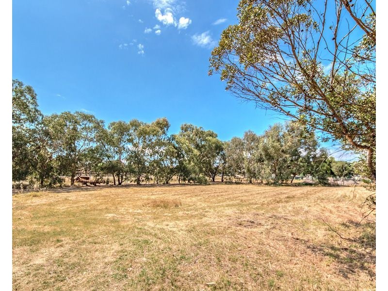 114 Farrall Road, Midvale WA 6056