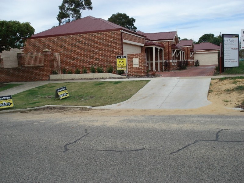 3/6 Dudley Street, Midland WA 6056