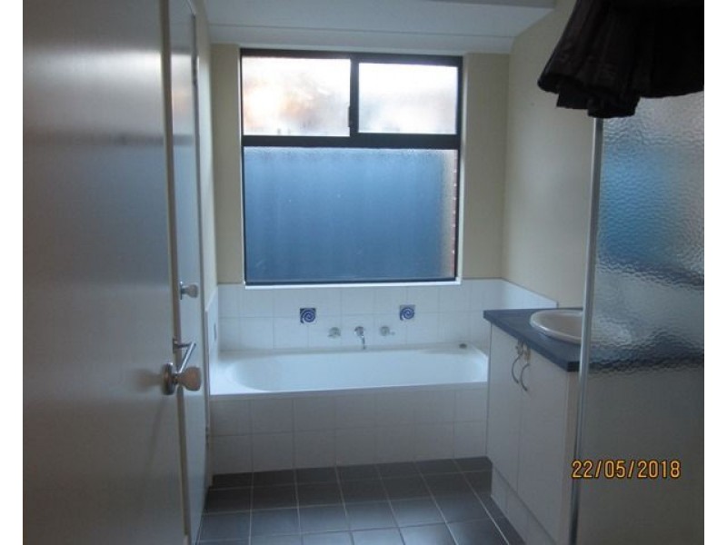 2B Wingate Avenue, Hazelmere WA 6055