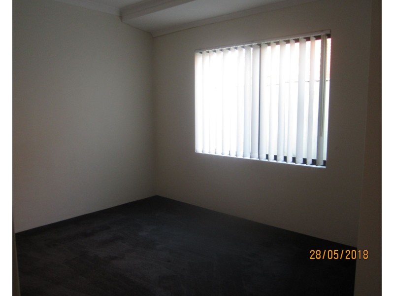 7 Januk Turn, South Guildford WA 6055