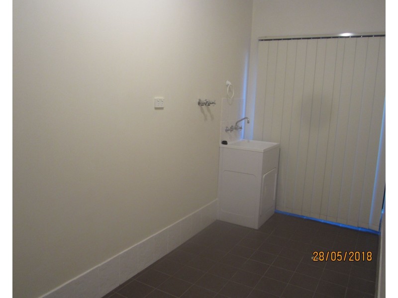 7 Januk Turn, South Guildford WA 6055