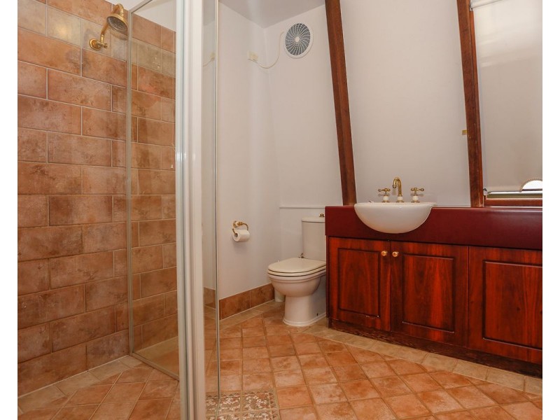 63 Throssell Road, Swan View WA 6056